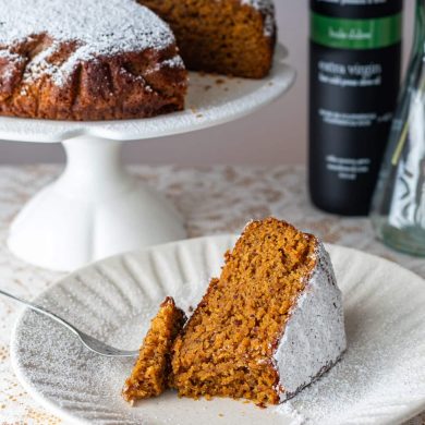 35 - Sweet_Potato_Olive_Oil_Cake_@the.taste.of.mtl_Cover