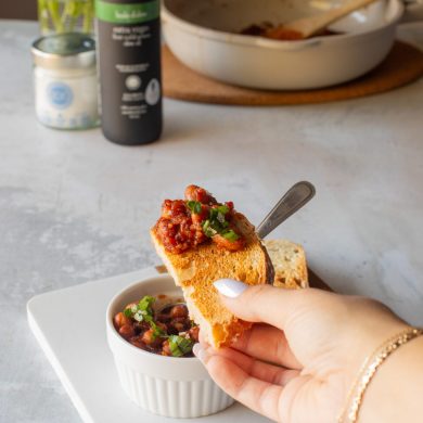 52 - Tomato_Chutney_Beans_@the.taste.of.mtl_2Cover