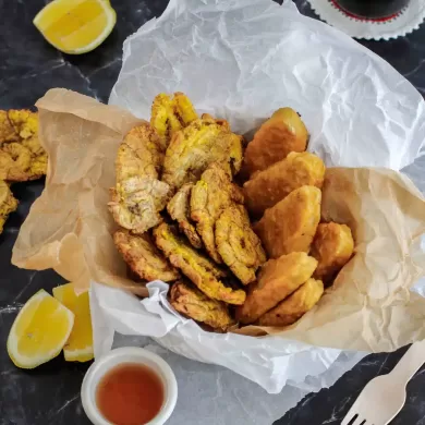 Zoe-Olive-oil-Fish-Tostones_900x